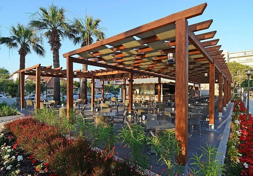 Palm Wings Kusadasi Beach Resort&Spa Hotel