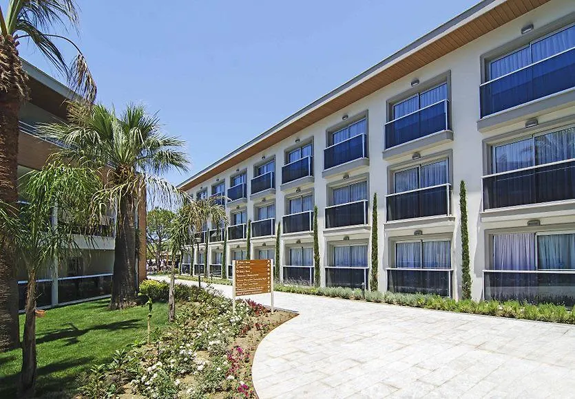 Palm Wings Kusadasi Beach Resort&Spa 5*,
