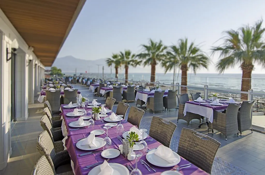 Palm Wings Kusadasi Beach Resort&Spa